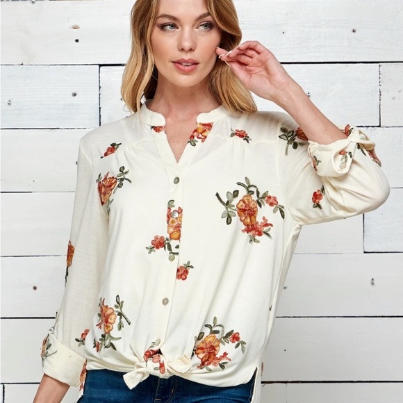 Fig & Flower Long Sleeve Button Up Shirt Size XXL White Floral Embroidered - Picture 1 of 7